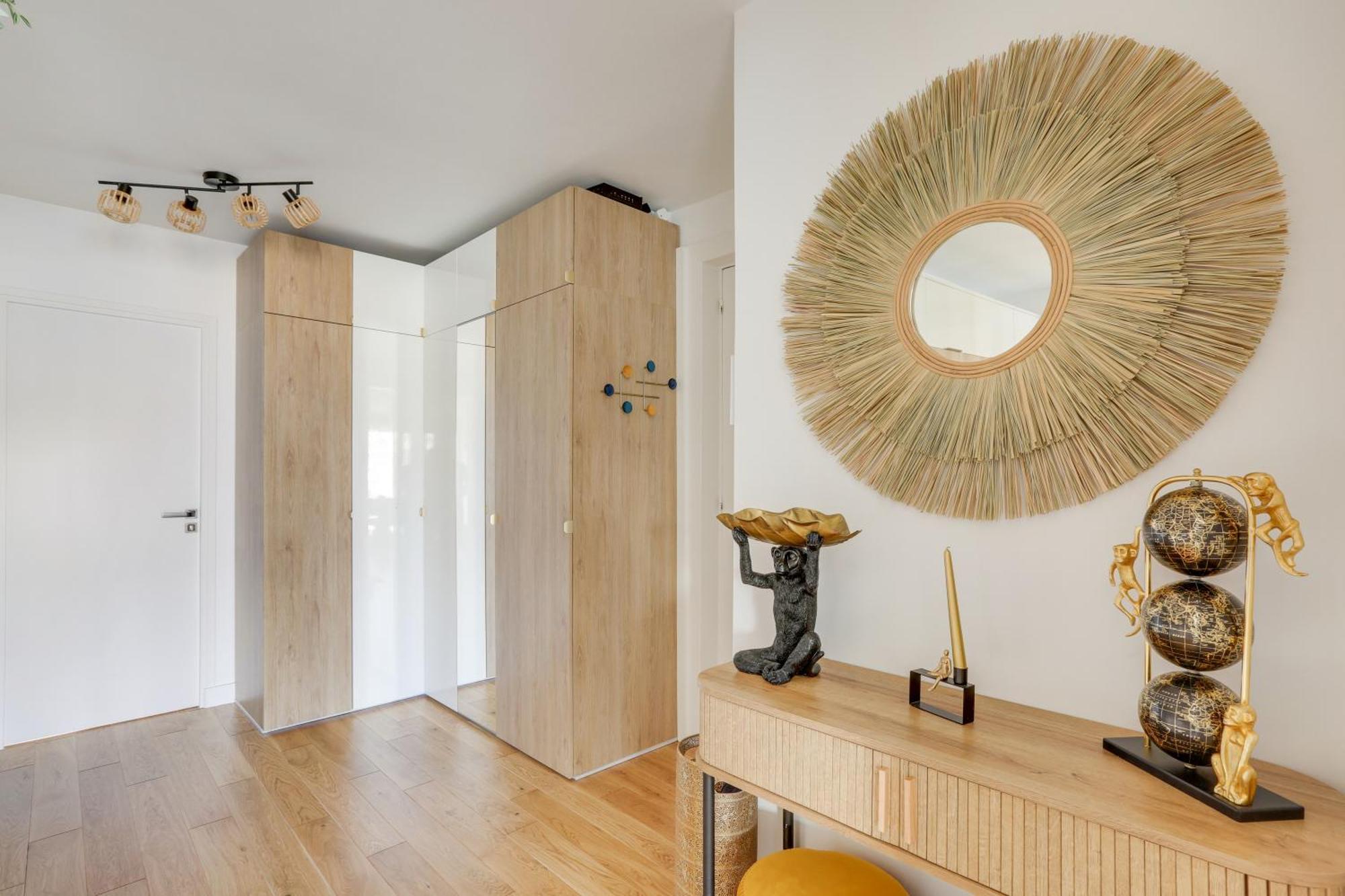 Luxury 75m2 With Eiffel Tower View, 1 Min Metro, Parking Appartement Paris